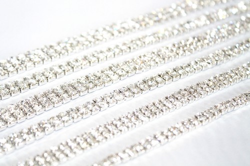 Ss12 rhinestone chain - 1m,
