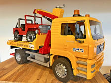 BRUDER - MAN TGA Tow Truck
