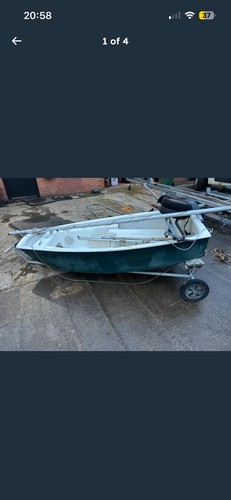 Optimist sailing dinghy - sailing,