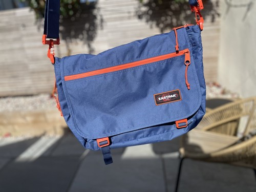 Eastpak delegate shoulder - delegate,