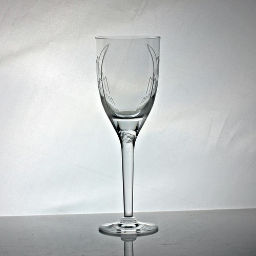 Lalique angel pattern wine - angel,