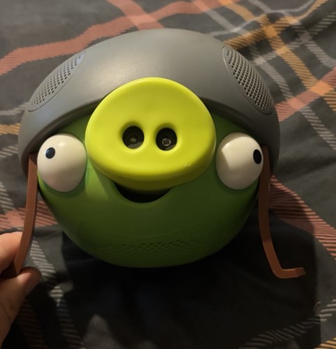 Angry birds helmet - angry,