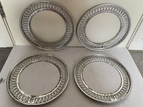 Genuine ford wheel trim - ford,