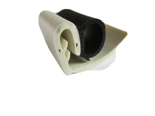 Door seal edge - protection, with