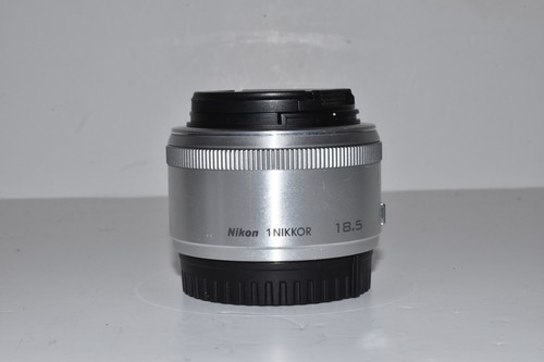 Nikon nikkor 5mm - 1, f1.8