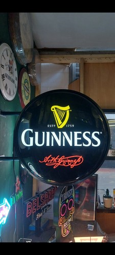 Guinness lighted sign - lighted,