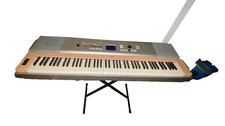 Yamaha DGX-640 Portable