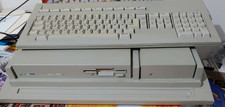 Atari Mega STE Computer (4mb ram, 144m HD) (with Keyboard, Mouse, Cables) works