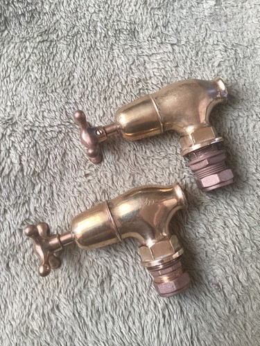 Brass globe taps - globe,