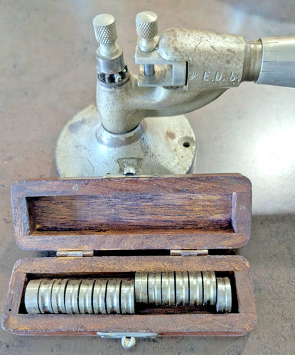 Jewelers jewelry rolling - jewelers,
