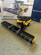 43403 1/32 Britains Prestige New Holland CR11 Combine  *NEW*
