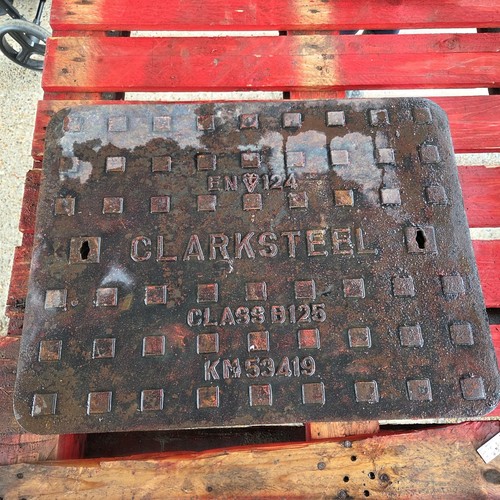 Cast iron manhole cover - cast,