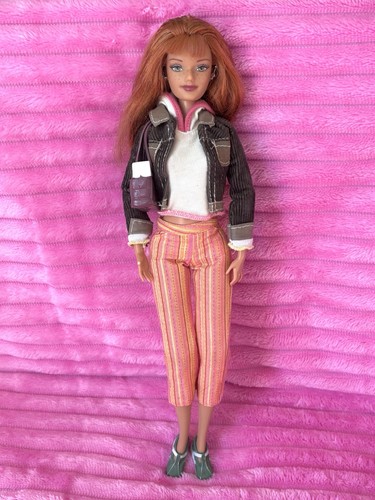 Barbie happy family - happy,