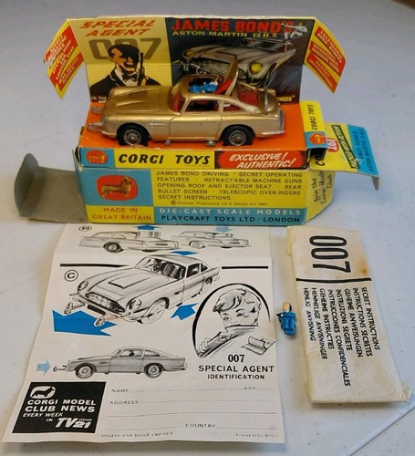 Lovely vintage corgi toys - toys, 007