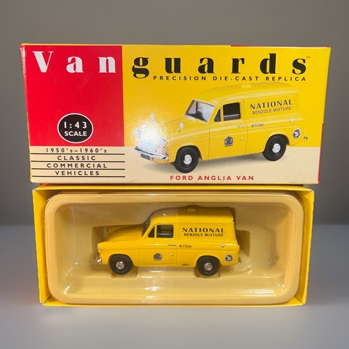 Ford anglia 105e van - 1/43,