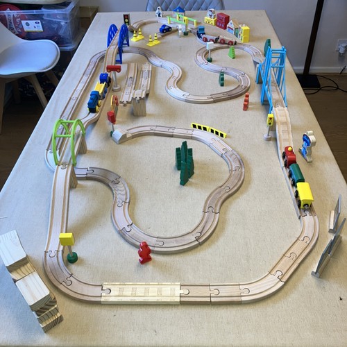 Wooden train track - wooden, chad