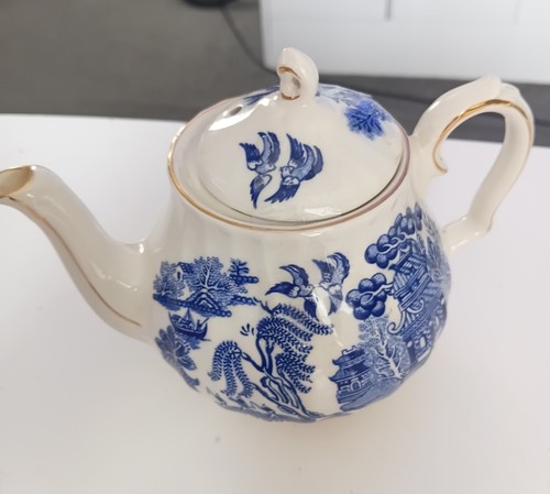 Sadler blue and white willow - blue,