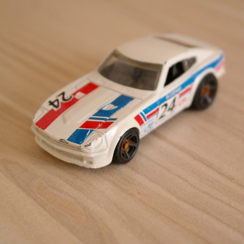 2015 datsun 240z hot wheels - datsun,