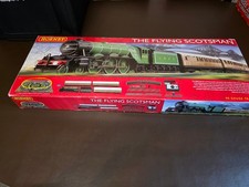 Hornby R1167 train set The