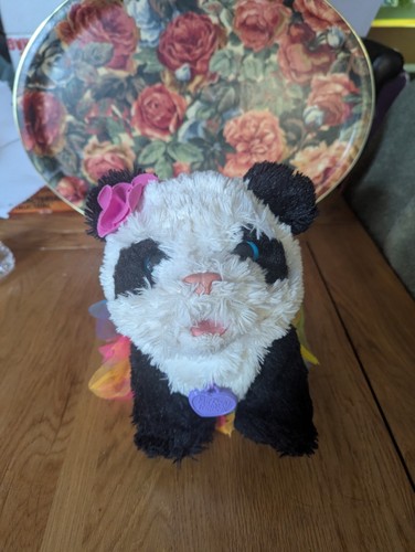 Fur real pom - pom,
