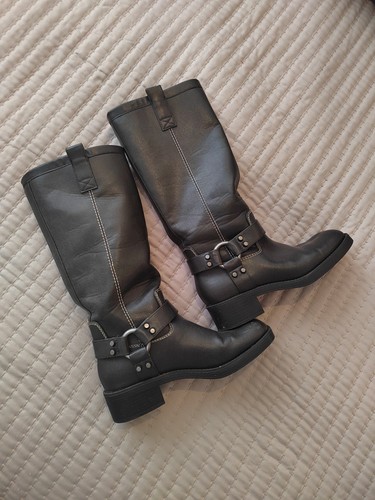 Zara ladies boots - zara,