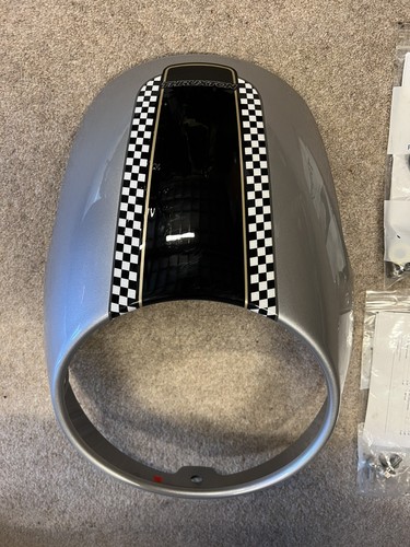 Factory triumph thruxton 900 - triumph,