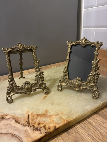 Vintage square easel - , solid