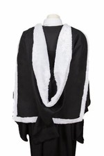 Bachelors Academic Fur-trimmed