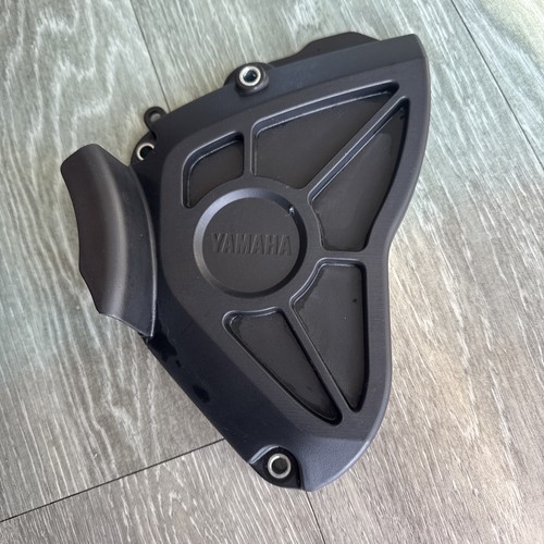 Yamaha r1sprocket cover - yamaha,