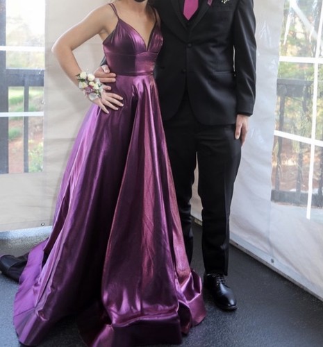 Sherri hill satin line - sherri,