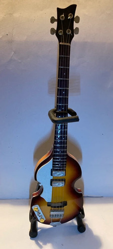 Beatles replica miniature - beatles,,