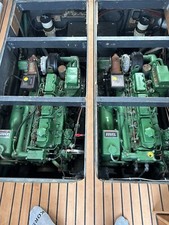 1 x Volvo Penta AD41 Engine