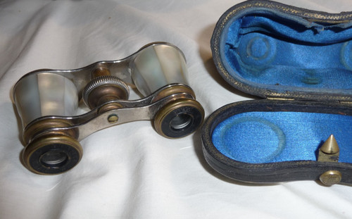 Opera glasses binoculars - glasses, la