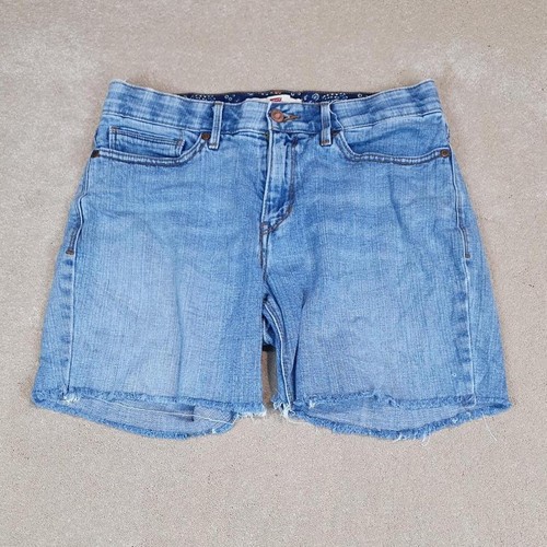 Vintage levi denim shorts - levi’s,