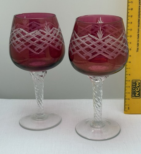 Vintage cranberry cut-to-clear