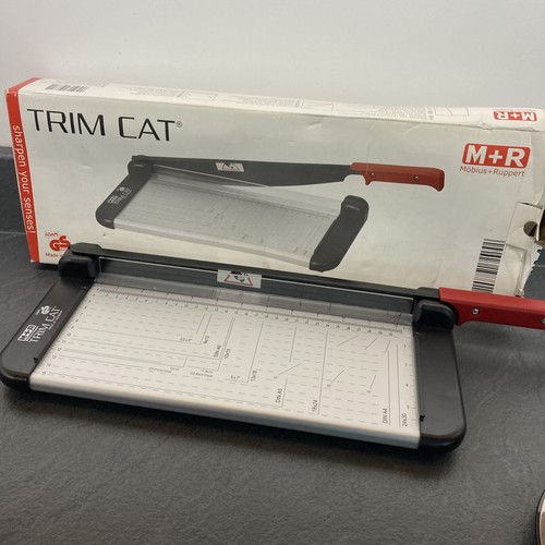 Trim cat lever cutter - trim,