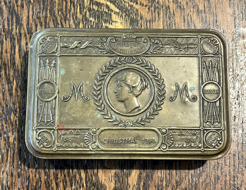 Vintage commemorative tin - commemorative,