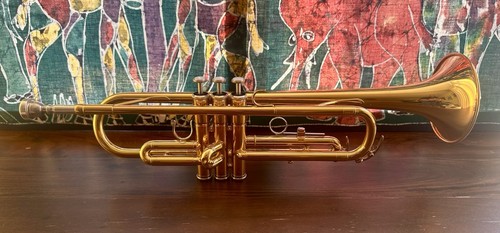 Yamaha ytr 2330 - bb, trumpet