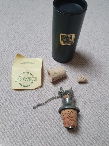 Vintage wood setton - vintage, pewter