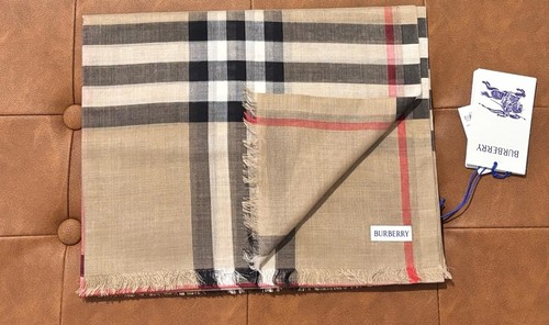 Burberry lightweight silk - lightweight, wool