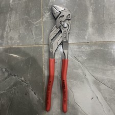 Knipex 86 01 250 Lock Button