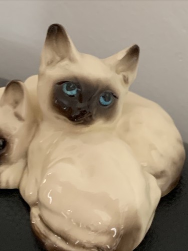 Royal doulton 1296 pair - royal,