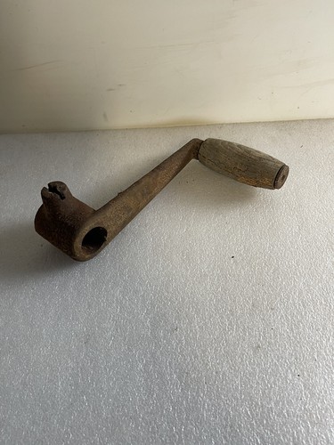 Vintage starting handle - starting,