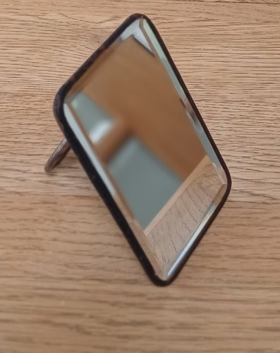 Vintage bevelled shaving - bevelled,