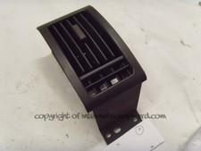 Jeep Grand Cherokee WJ 99-04 3.1 TD RH OSF dash air vent 5GZ141AZAB