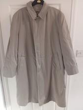 Vintage London Fog Beige Trench Coat Chest 46