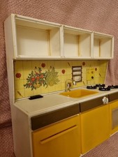 Vintage Sindy Kitchen Unit