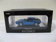 AUTOart 1/43 Porsche 928 Blue (AUTOart PORSCHE 928 BLUE)