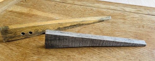 Flat driftwood wedge - flat,