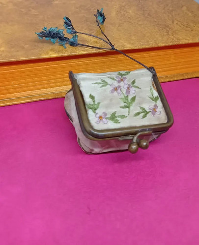 Embroidered powder compact - embroidered,